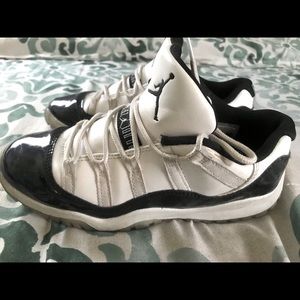 Nike Air Jordan 11 Retro Low Top